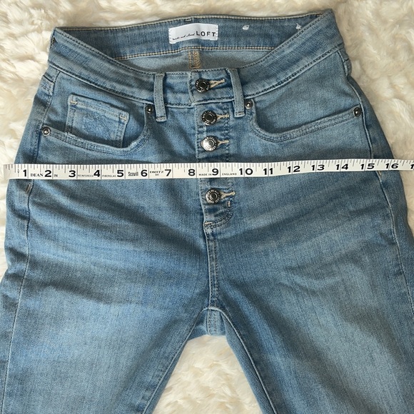 As New! Loft High Rise “THE CURVY KICK CROP” 25 Petite - Picture 7 of 10